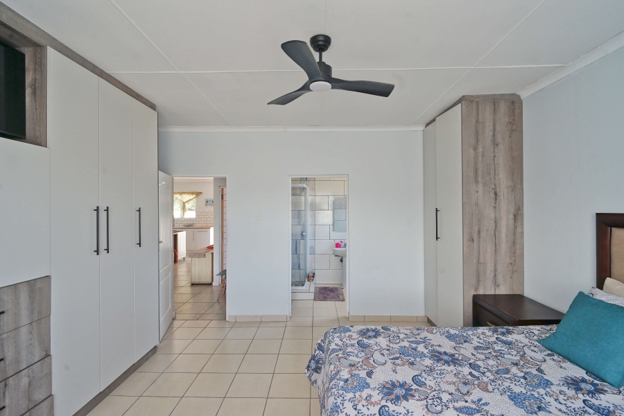 4 Bedroom Property for Sale in Cosy Corner Eastern Cape